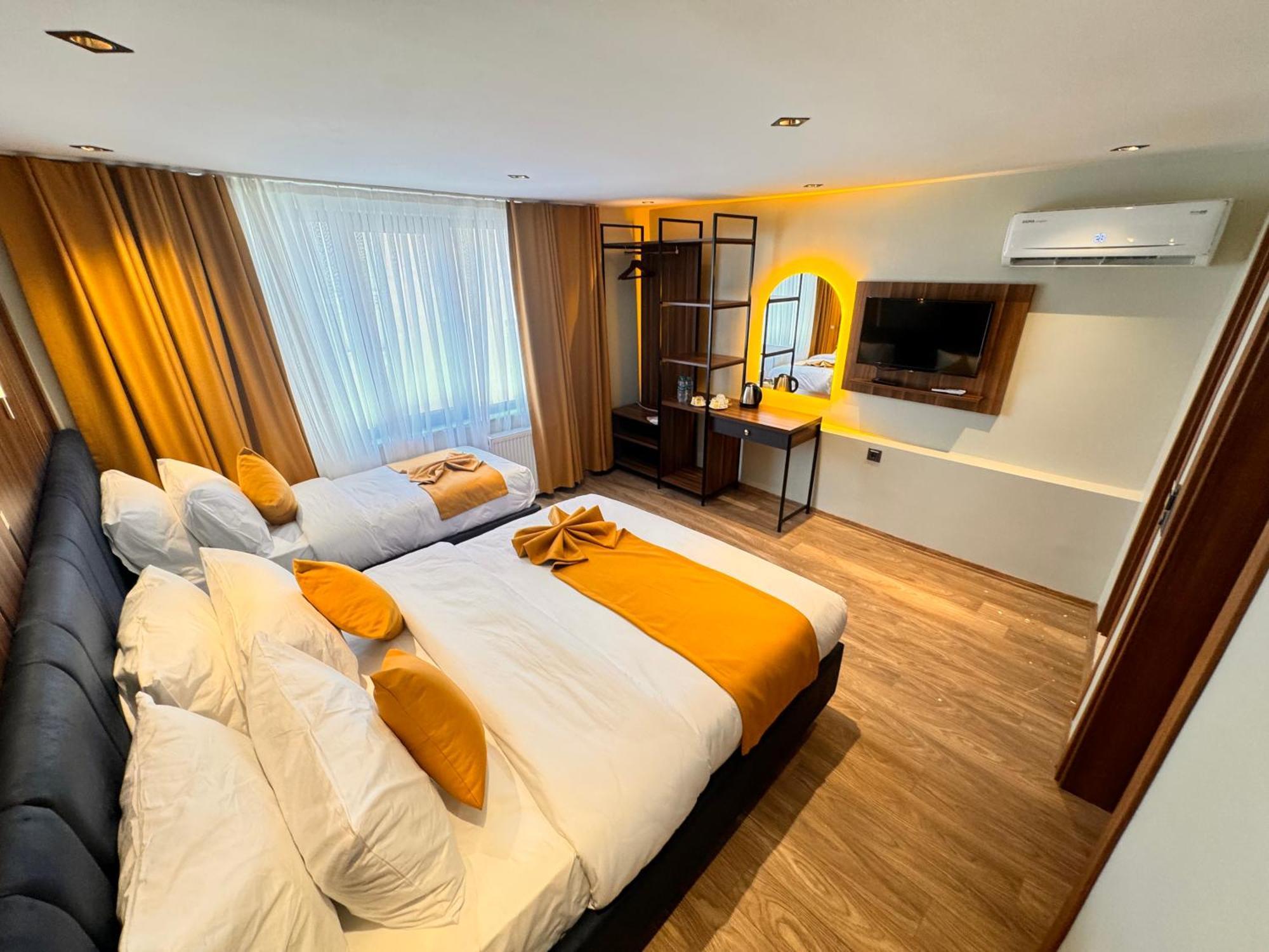 Galata Calm Tale Hotel อิสตันบูล ภายนอก รูปภาพ