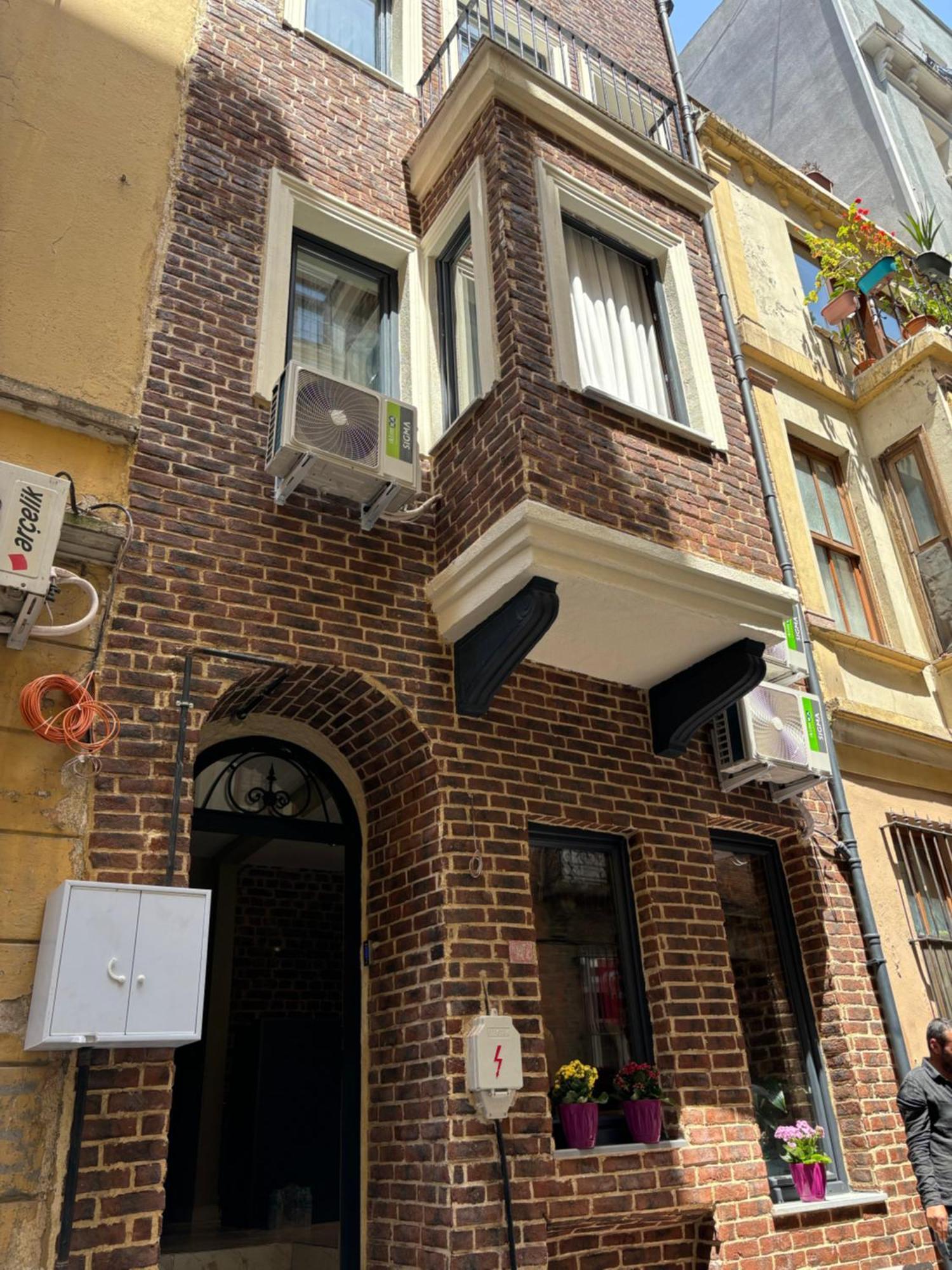 Galata Calm Tale Hotel อิสตันบูล ภายนอก รูปภาพ